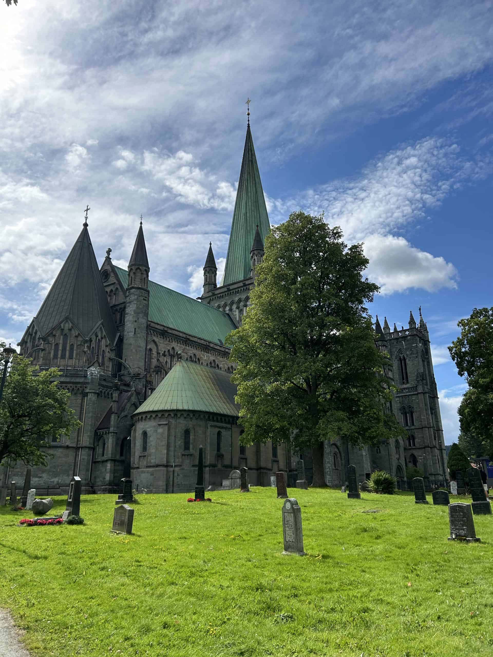 Nidaros Cathedral from graveyard view. 