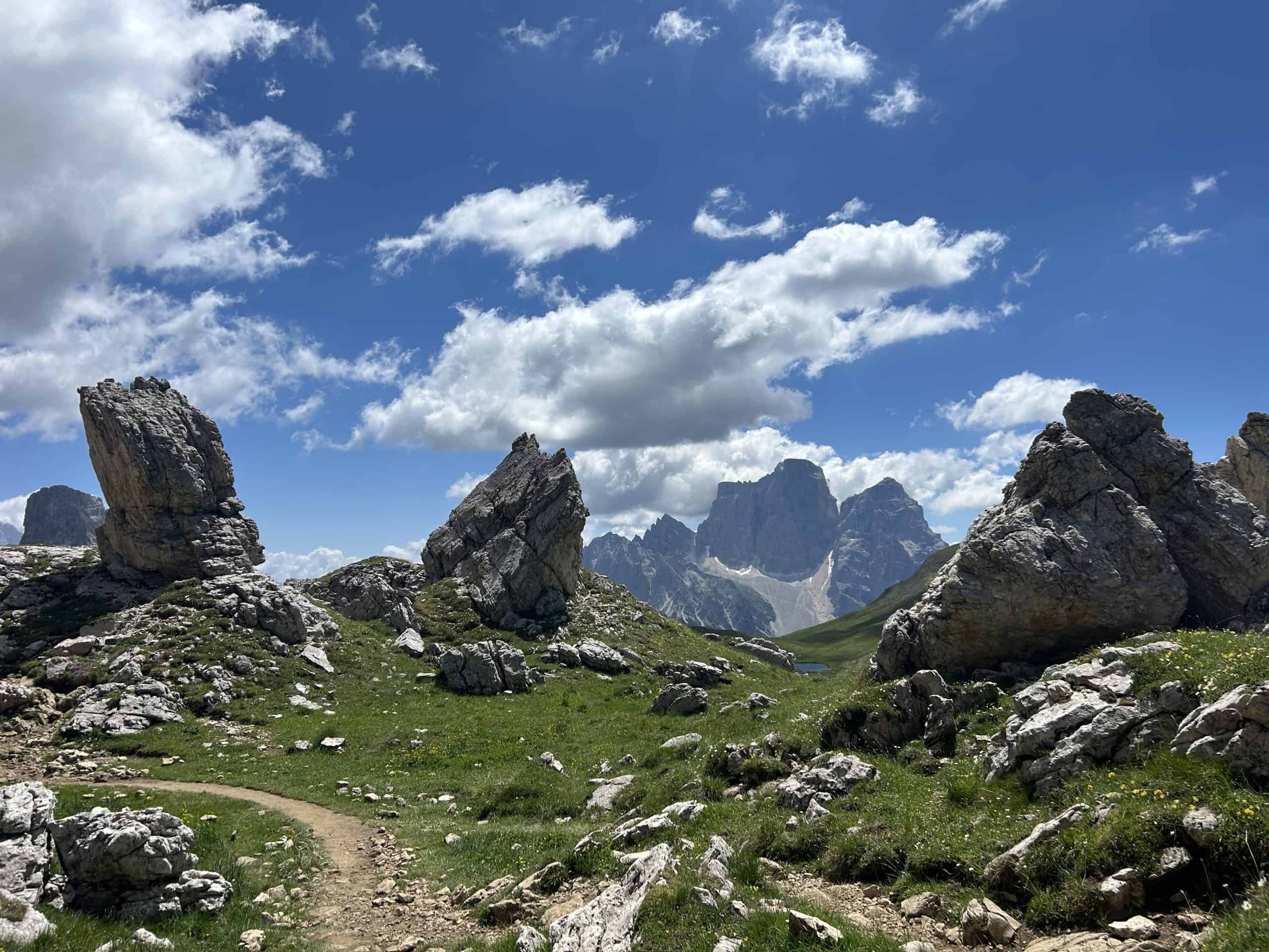 Rock formations alta via 1